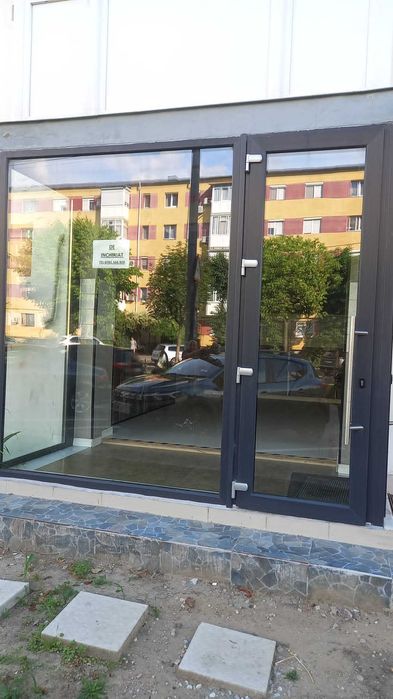 Spațiu comercial de închiriat Craiovita Noua zona Orizont Niela
