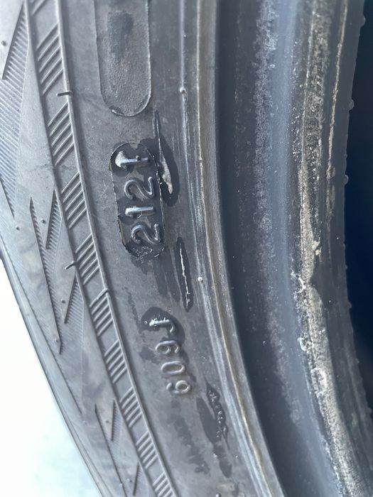 Гуми 215 55 18 зимни nokian