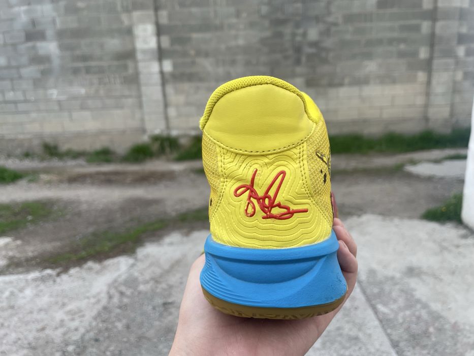 Баскетбольные кроссовки