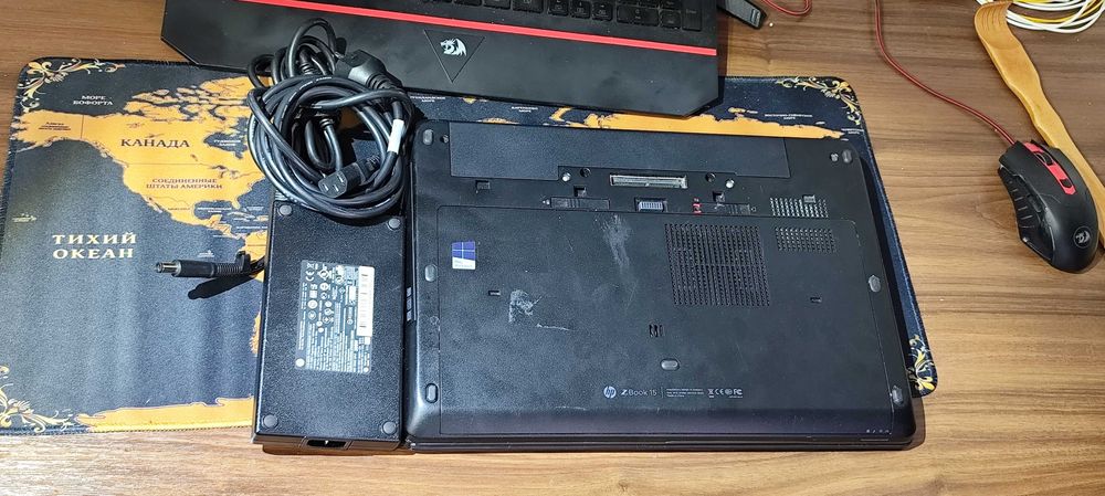 Vand laptop i7 2.700 Ghz 8 GB ram SSD 256 GB placa video 2 GB dedicata