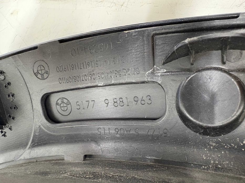 Задна лява вежда БМВ У11 BMW U11