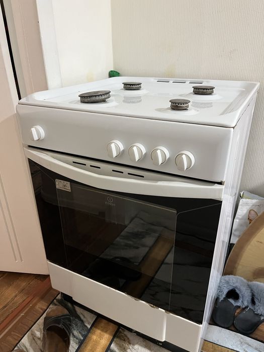 Газовая плита белый