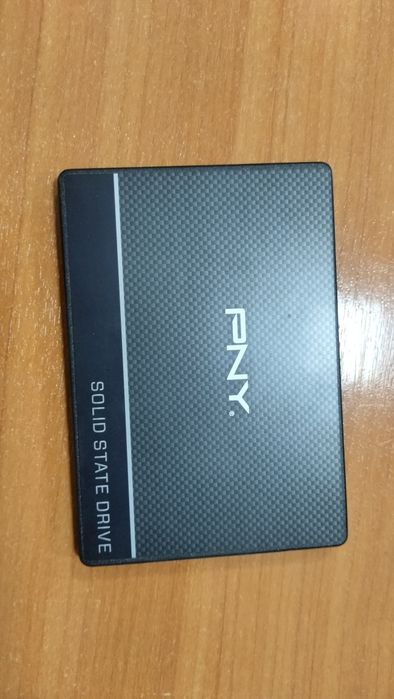 SSD 240 SATA III 6 Gb/s holati yangi