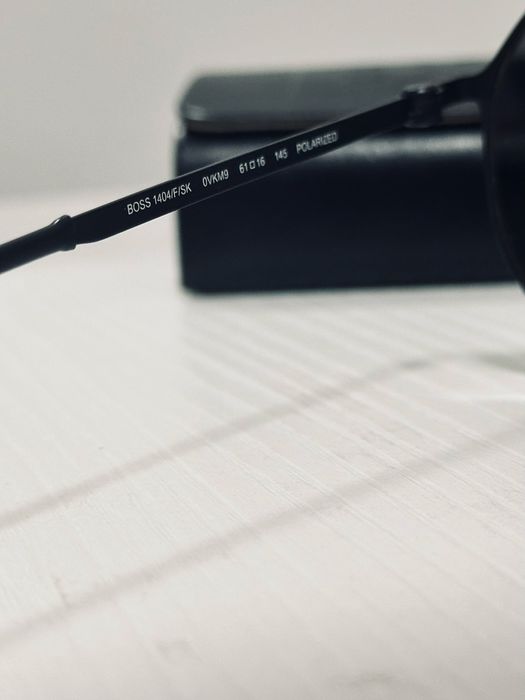 BOSS Солнцезащитные мужские очки