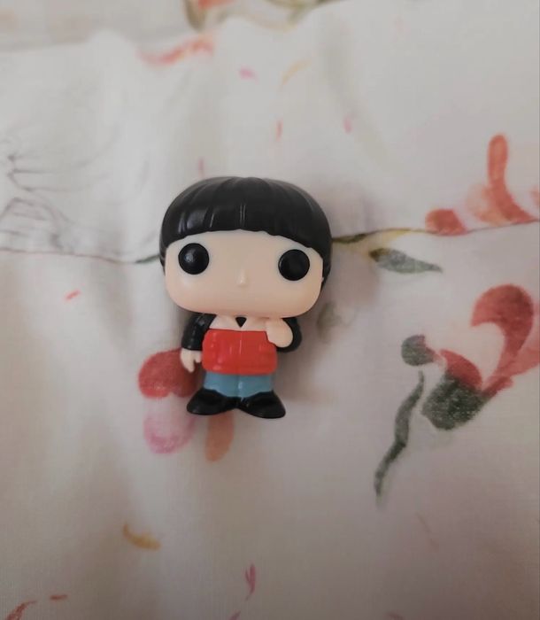 продам фигурки осд