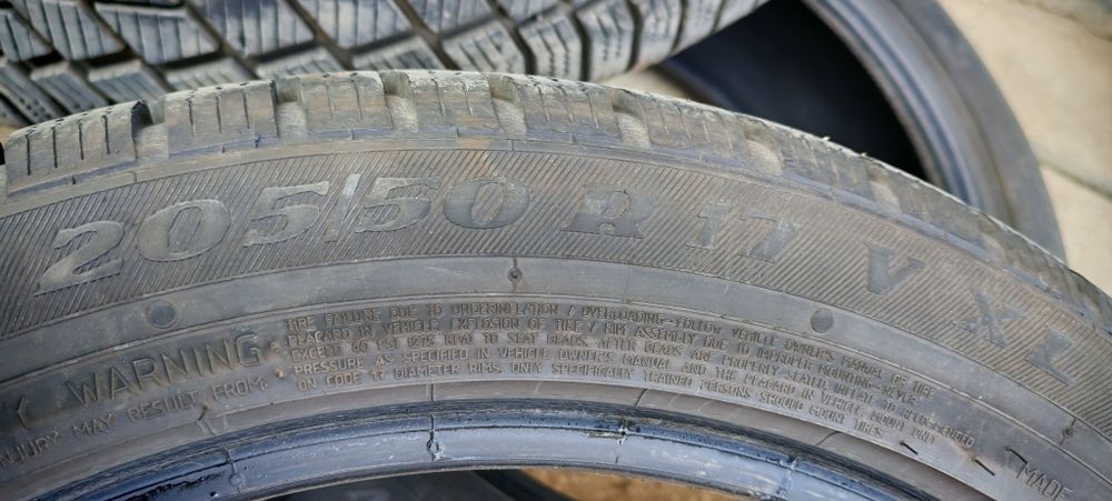 SET 4 Anvelope  Iarna Viking  205/50 R17 93W