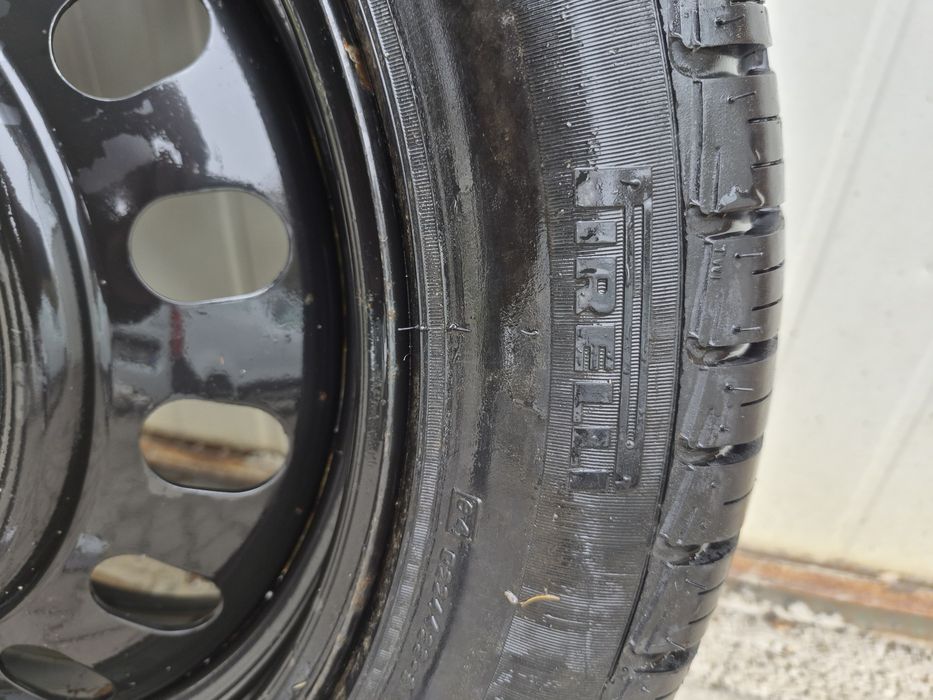 Janta Rezerva Pirelli 215,55,și225, 55 ,17,94w