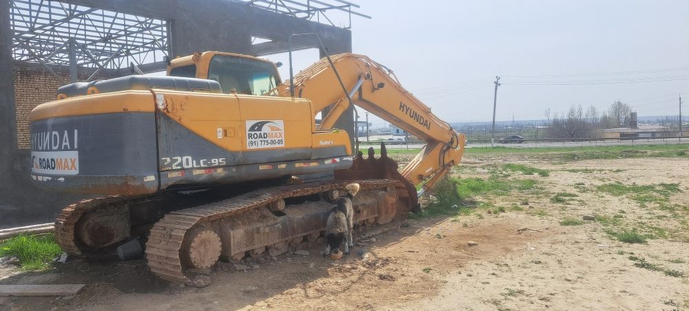 Аренда Экскаватор гусеничный