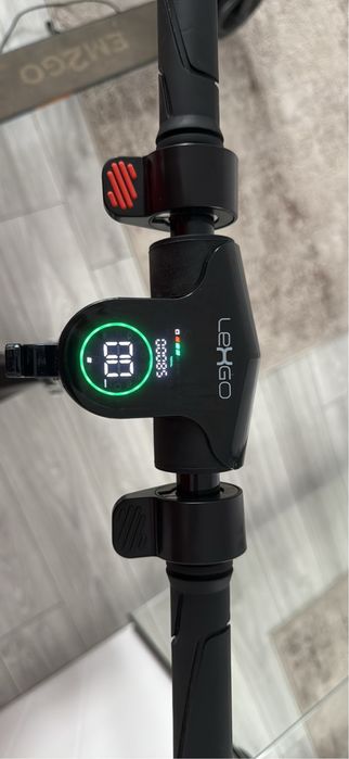 Trotinetă electrică LEXGO – stare foarte bună, cu cutie originală