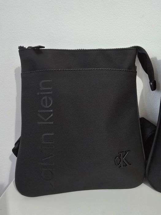Borsete Barbati/Modele Noi:Ck,Gucci, Hugo Boss