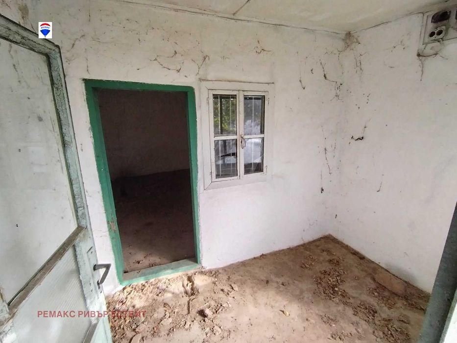 Продава се Къща в с. Горно Абланово, Област Русе - 72 кв.м за 46 €/кв.м - Снимка #13