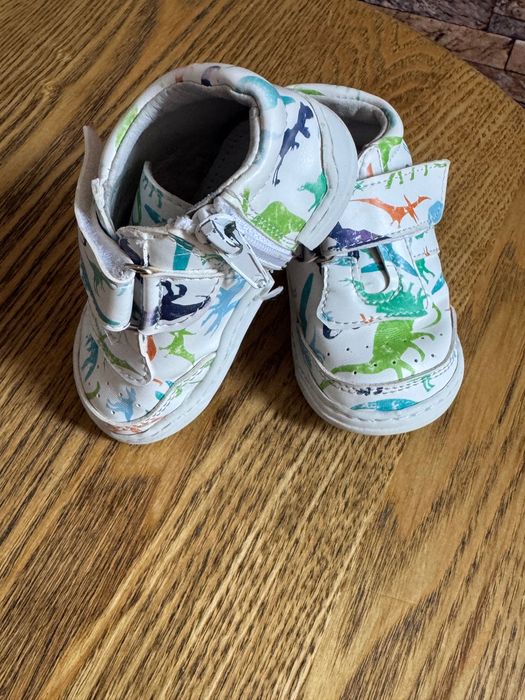 Бебешки обувки и аксесоари