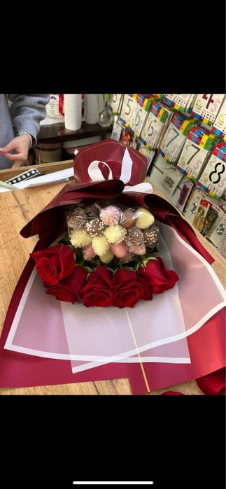 Клубника в шоколаде Алматы