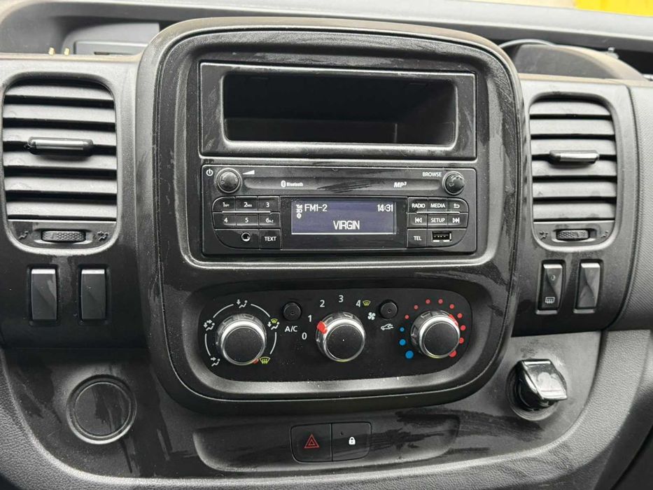 RENAULT Trafic Furgon Authentique L2H1 Blue dCi 120