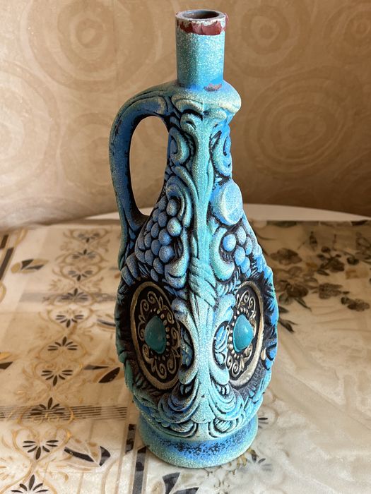 Вазы разной формы.