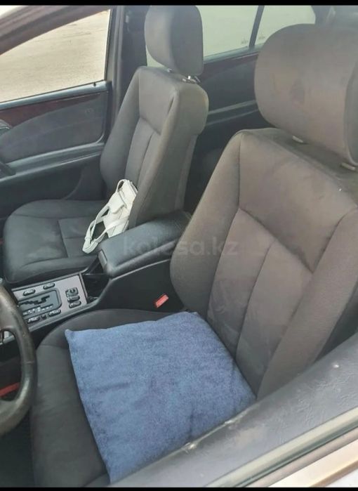 Продам Mercedes-Benz E 230