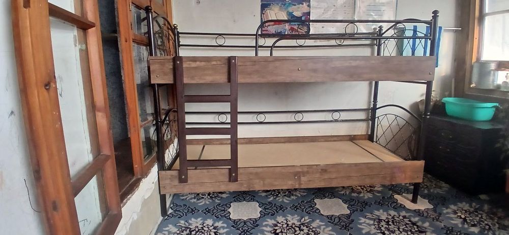 Ikki qavatli kravat