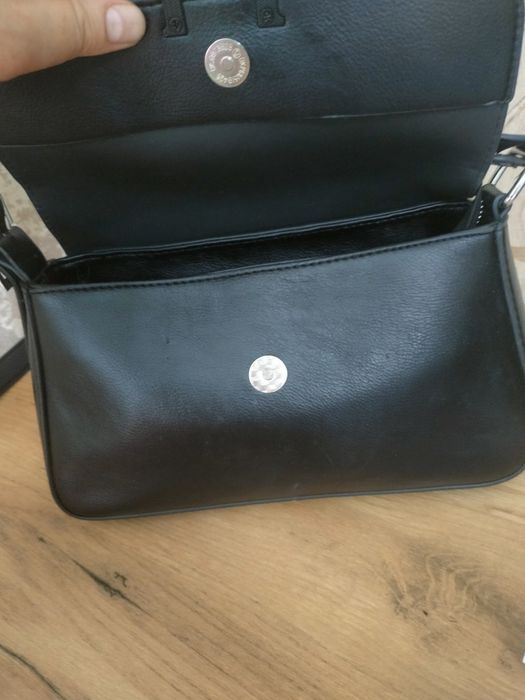 Продам сумку 25*16 см