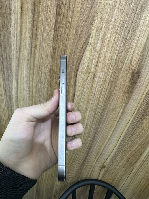 Iphone 15 pro max natural 256 gb 87% LL/A