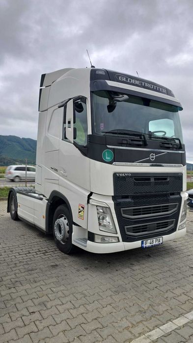 Cap tractor Volvo FH 2018