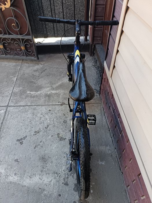 Продам. Велосипеды и самокат