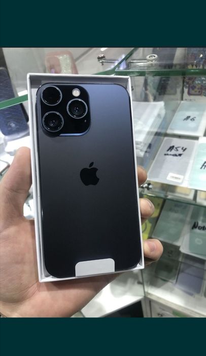 Айфон 15 про внтурий ХР