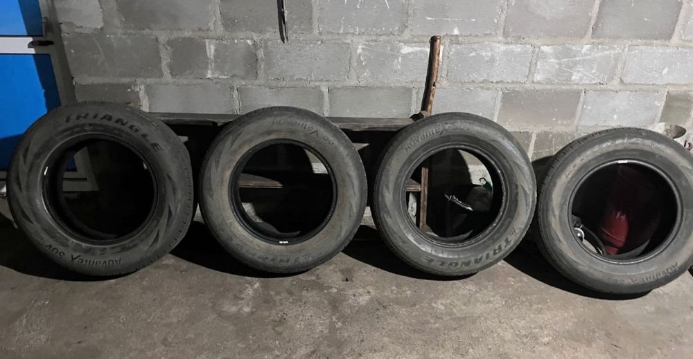 Продам летние шины на 16