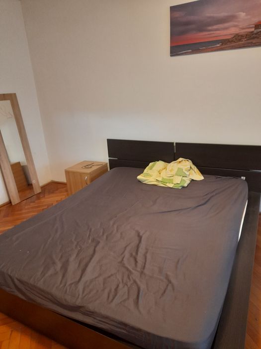 Inchiriez apartament 1 cameră,comfort 1 de 38 mp la parter.