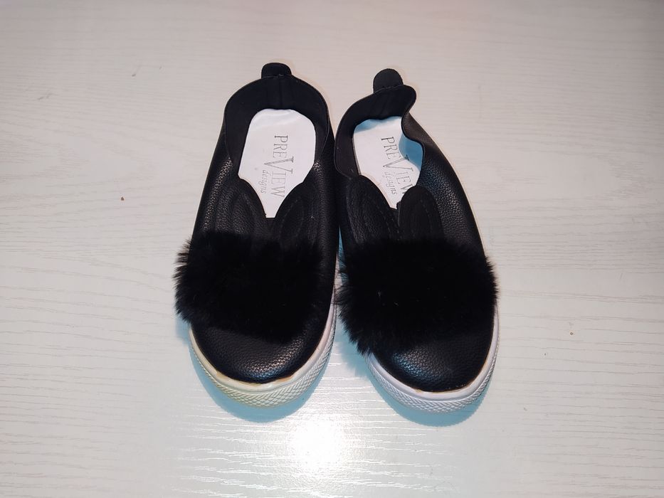 Девочкам новая обувь - размер 22, 18, 15, 32