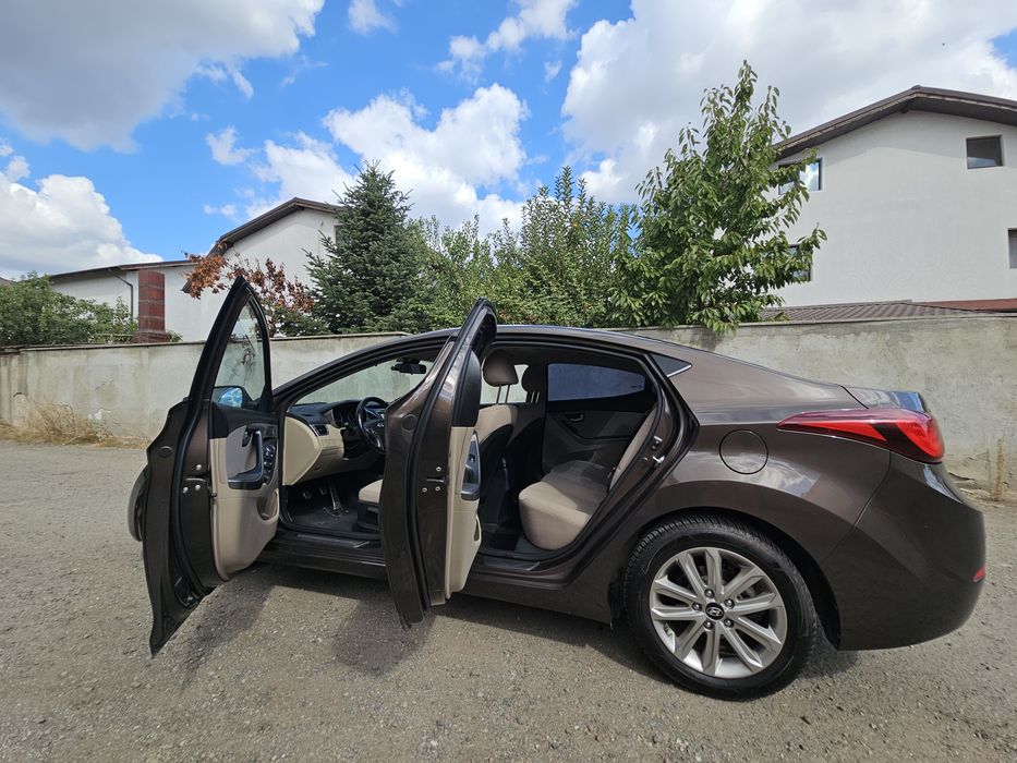 HYUNDAI ELANTRA 2015 1.6 benzina aspirat 132 CP distributie lant