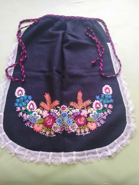 Носии автентични от тракийския регион