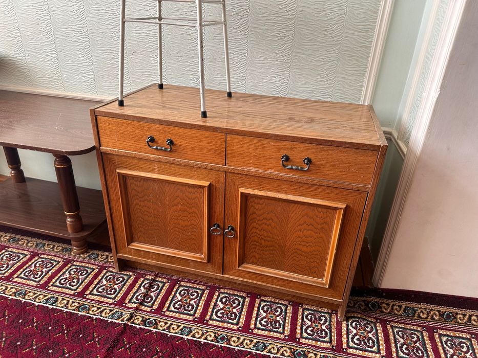 Стенка сотилади 00