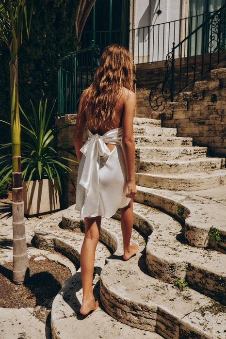 Сатенена рокля ZARA