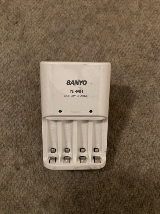 Зарядно за батерии