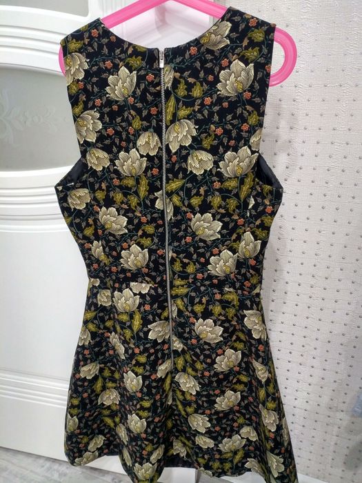 Продам платье сарафан ZARA basic