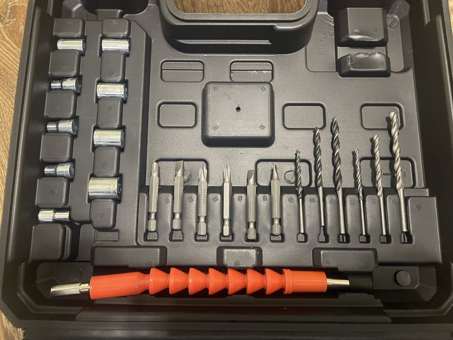 Продам шуруповерт