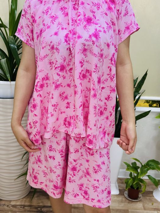 Уйге киюге арналған көйлектер