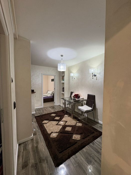 Închiriez Apartament 2 Camere Precista