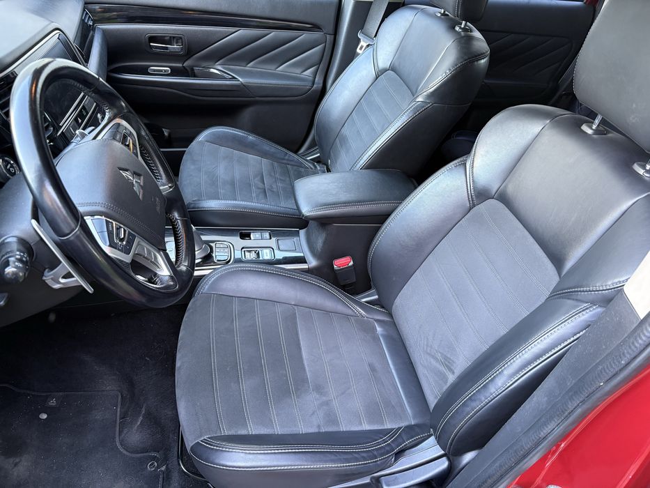 Mitsubishi Outlander2.4 PHEV – PLUG-IN HYBRID – 4x4 / 2019