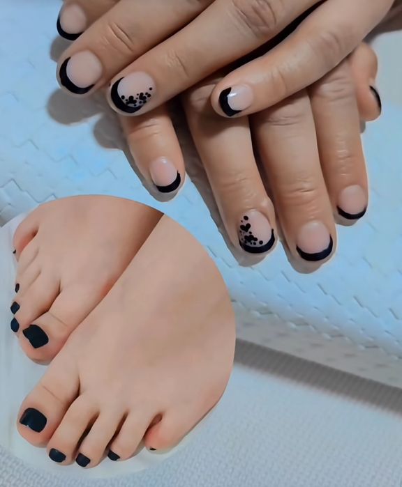 Маникюр+Педикюр+Хина сифатли хизмат,тоза иш,чиройли натижа.