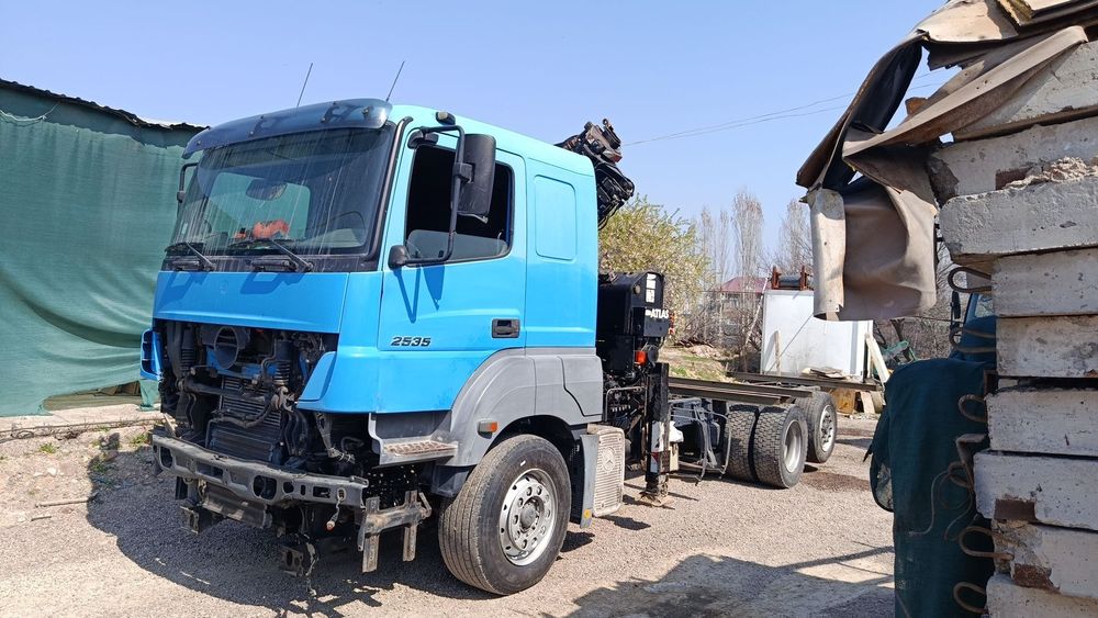 MERSEDES Manipulator evakuvator