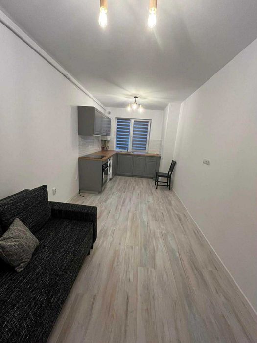 Vand apartament pe Abatorului 5
