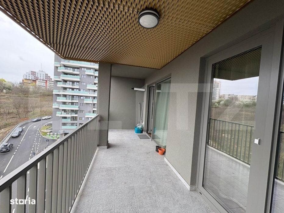 Apartament 3 camere, modern, parcare, zona Frunzisului
