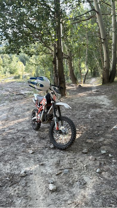 Продам пит байк kayo tt140