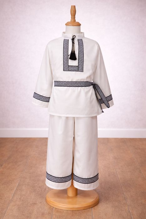 Costum popular băieți