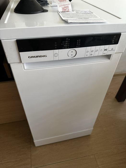 Миялна машина Grundig