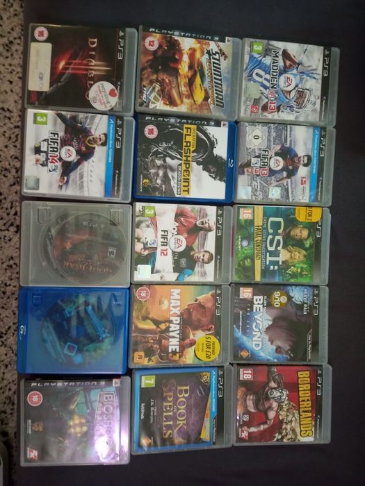 Плейстейшън 3   + 35  игри
