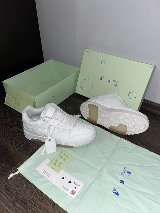 Off-White Out of Office