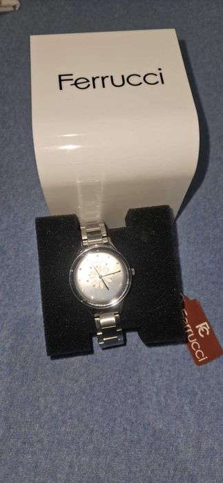 Дамски часовник Ferrucci