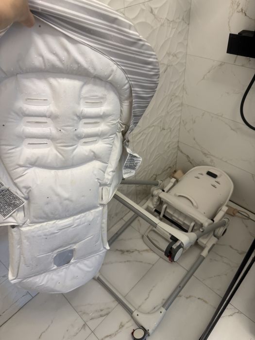 Scaun de masa peg perego in stare buna